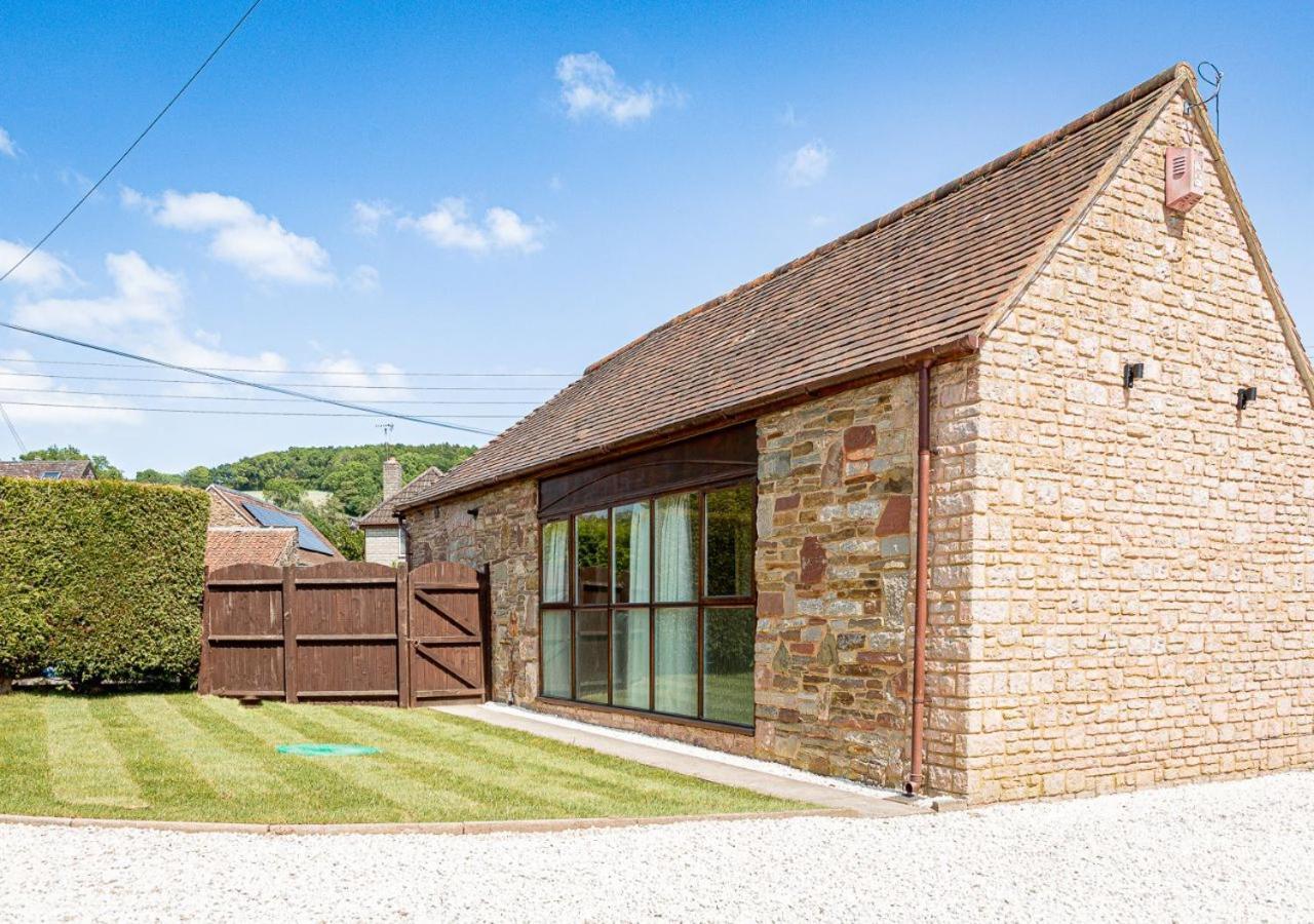 The Barn In Longhope - Luxury Barn Conversion Экстерьер фото